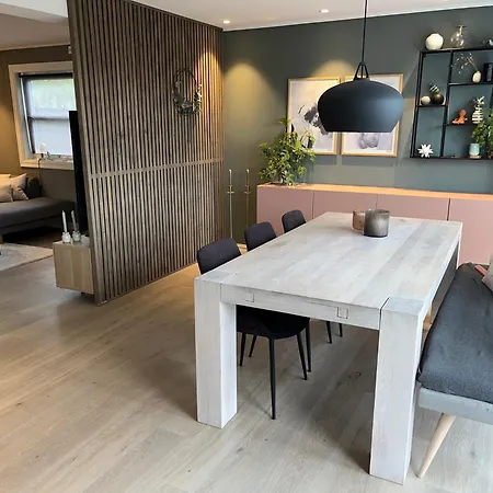 Enebolig Til Utleie Feriehus
